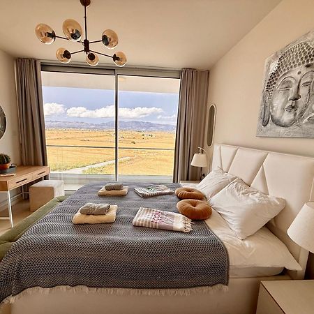 Sea View Suites By The Coast Famagusta  Eksteriør billede