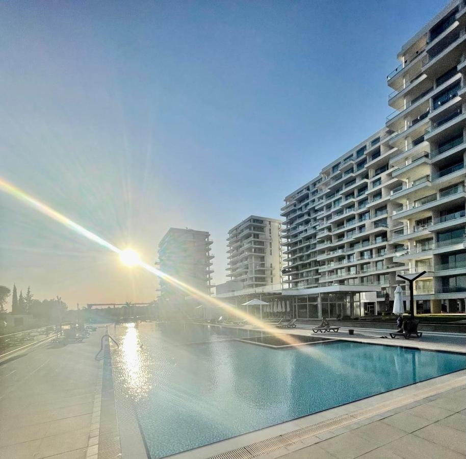 Sea View Suites By The Coast Famagusta  Eksteriør billede