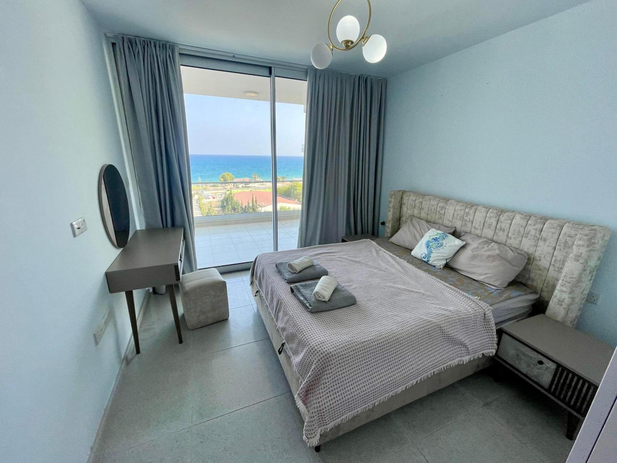 Sea View Suites By The Coast Famagusta  Eksteriør billede