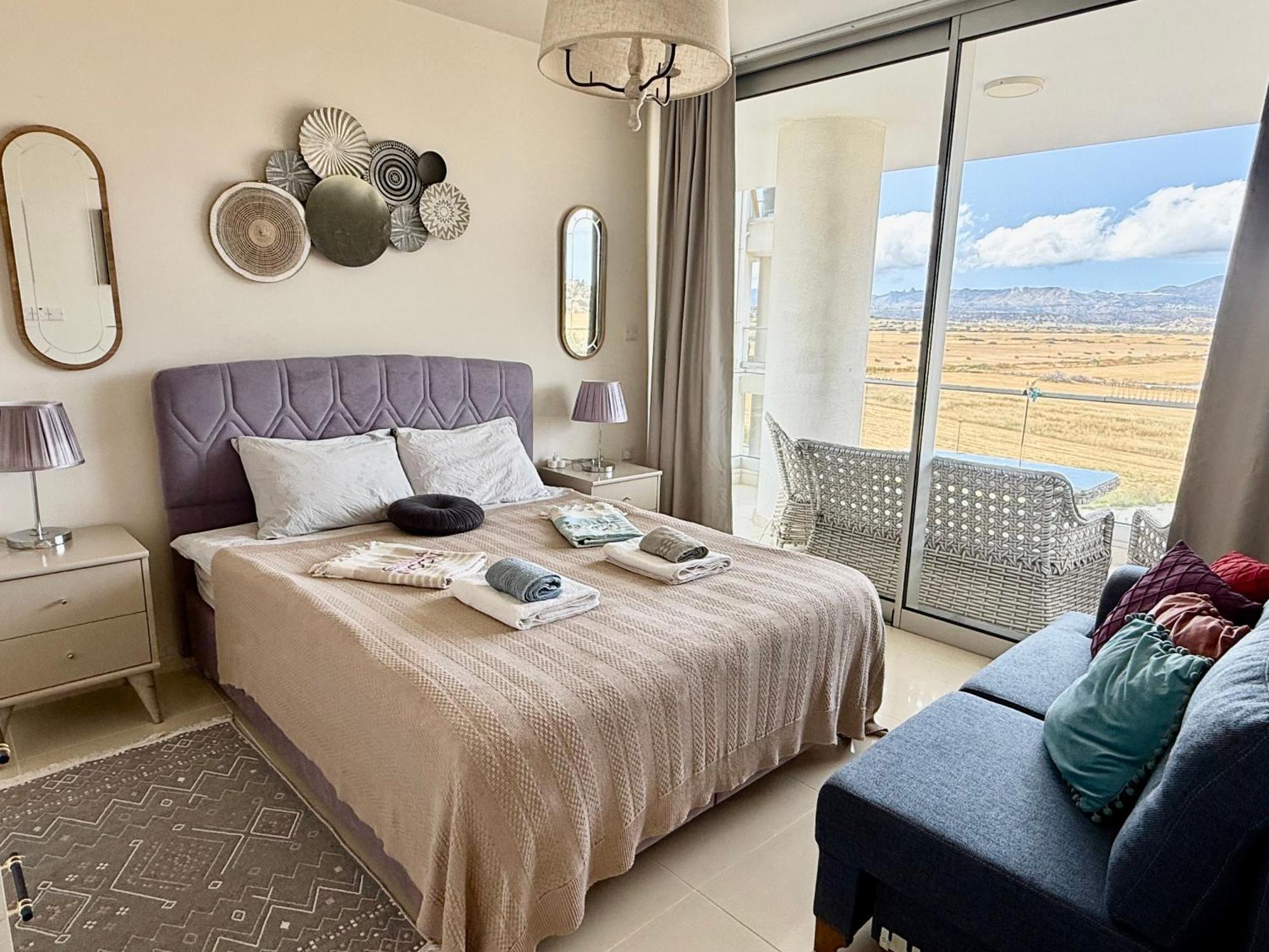 Sea View Suites By The Coast Famagusta  Værelse billede